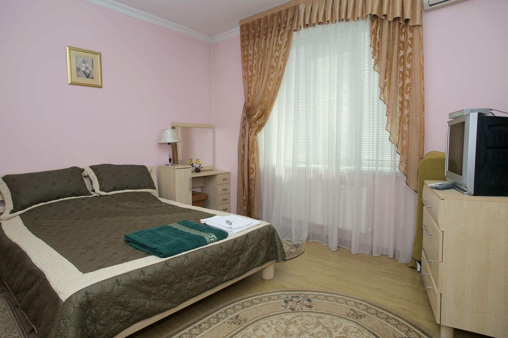 Majami Hotel Chisinau Bagian luar foto