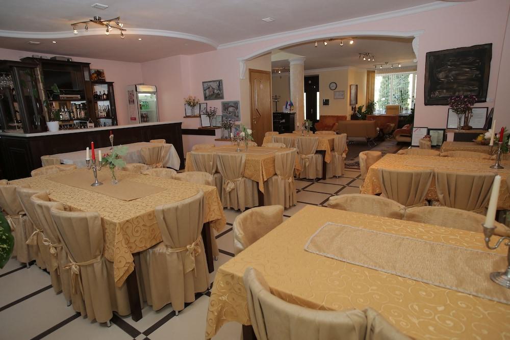 Majami Hotel Chisinau Bagian luar foto