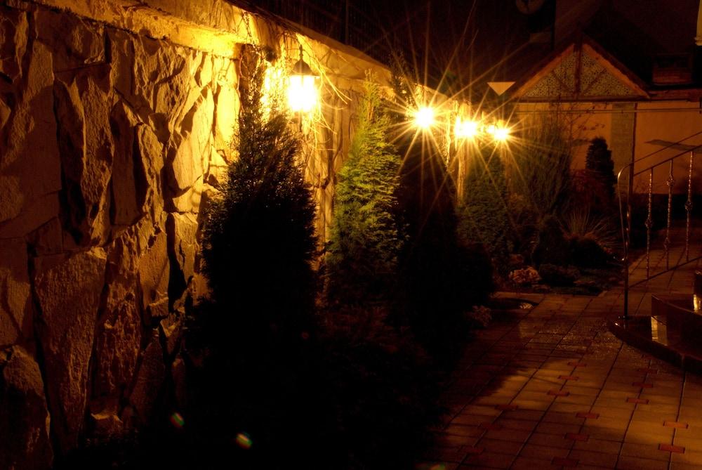 Majami Hotel Chisinau Bagian luar foto
