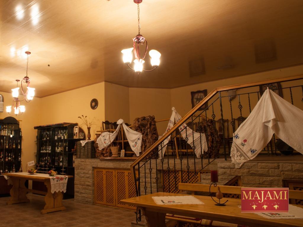 Majami Hotel Chisinau Bagian luar foto