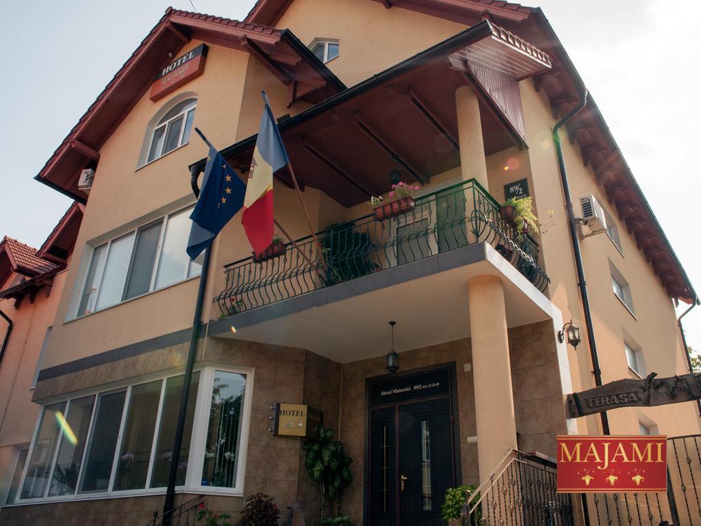 Majami Hotel Chisinau Bagian luar foto