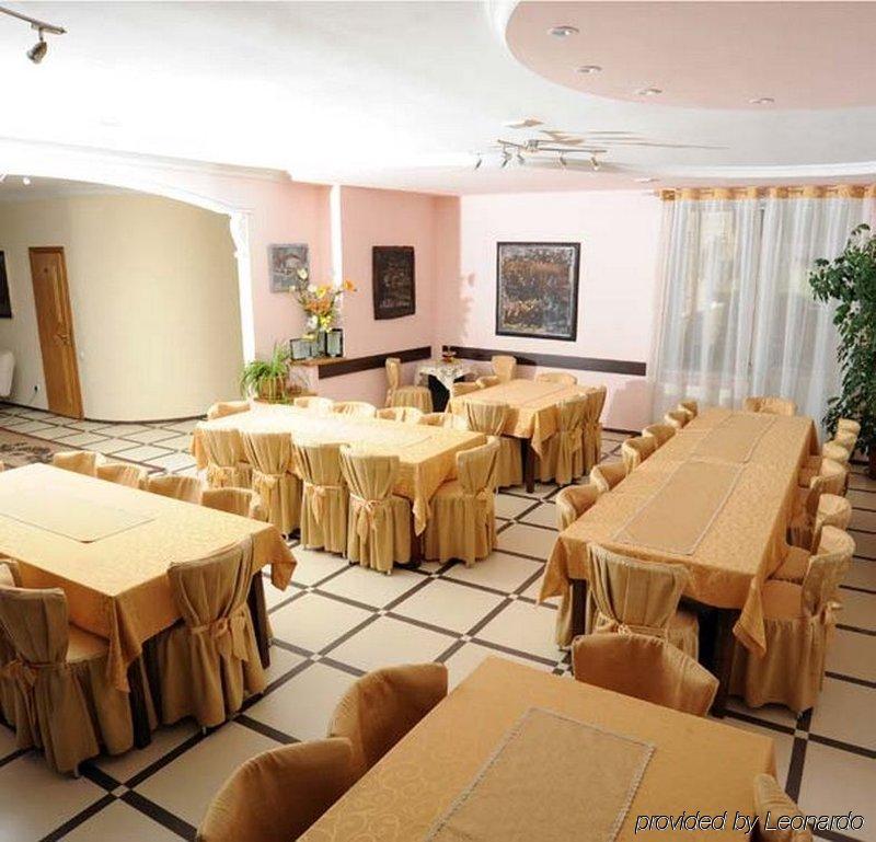 Majami Hotel Chisinau Bagian luar foto