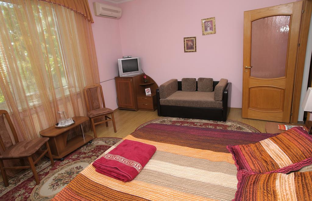 Majami Hotel Chisinau Bagian luar foto
